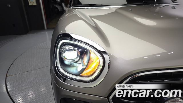 Mini Countryman 2019 — photo 8