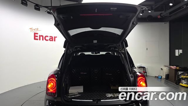 Mini Countryman 2019 — photo 34