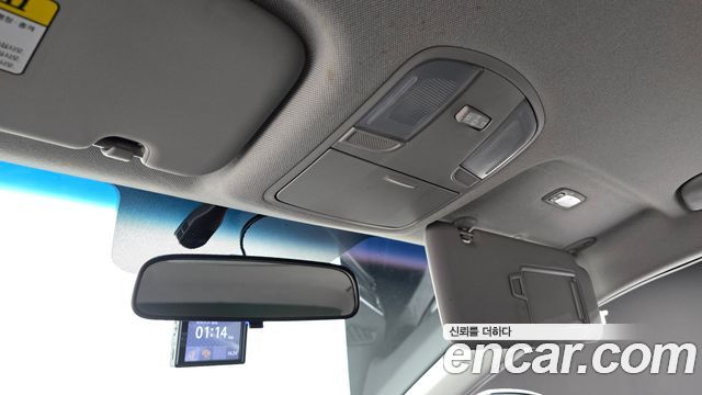 Hyundai AVANTE 2016 — photo 18