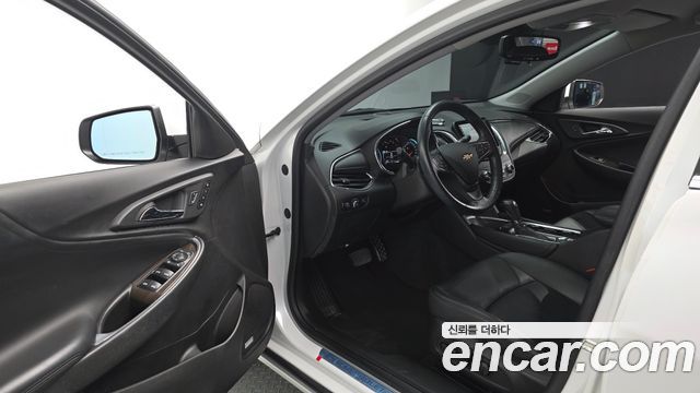 Chevrolet Korea Malibu 2017 — photo 13
