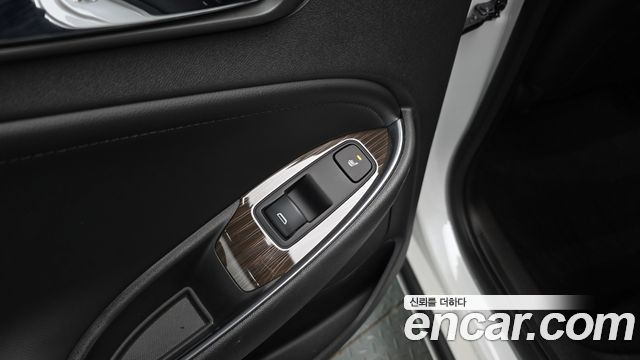 Chevrolet Korea Malibu 2017 — photo 25
