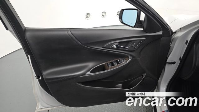 Chevrolet Korea Malibu 2017 — photo 14
