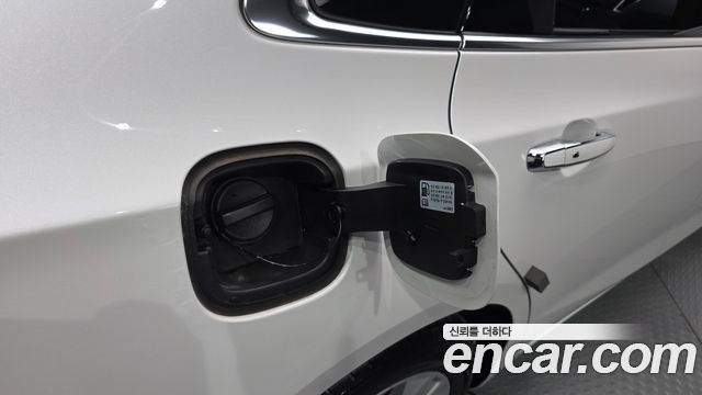 Chevrolet Korea Malibu 2017 — photo 35