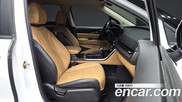 Kia Canival 2021 — photo 17