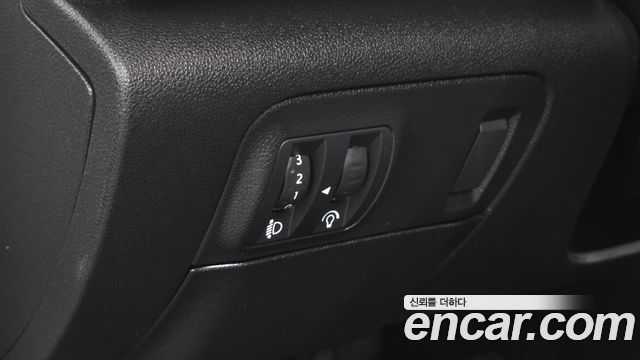 Renault Korea SM6 2019 — photo 15