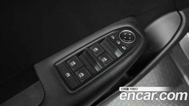 Renault Korea XM3 2022 — photo 28