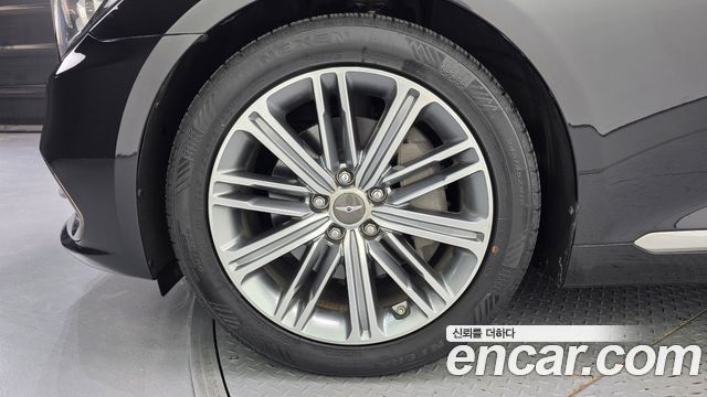 Genesis G80 2019 — photo 5