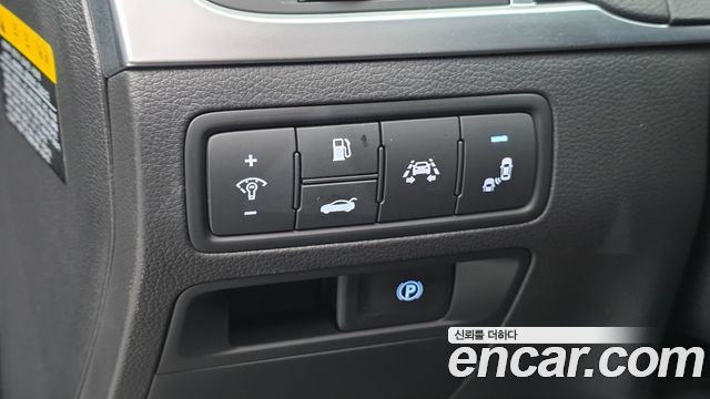 Genesis G80 2019 — photo 20