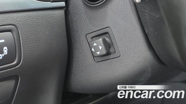 Genesis G80 2019 — photo 21