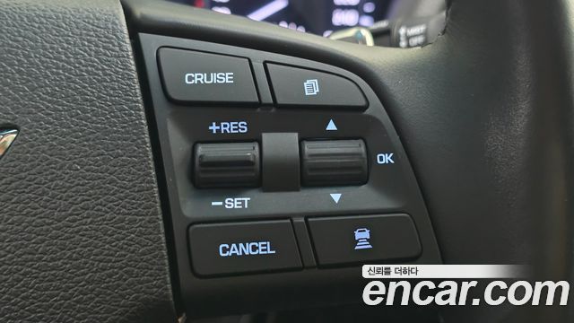 Genesis G80 2019 — photo 23