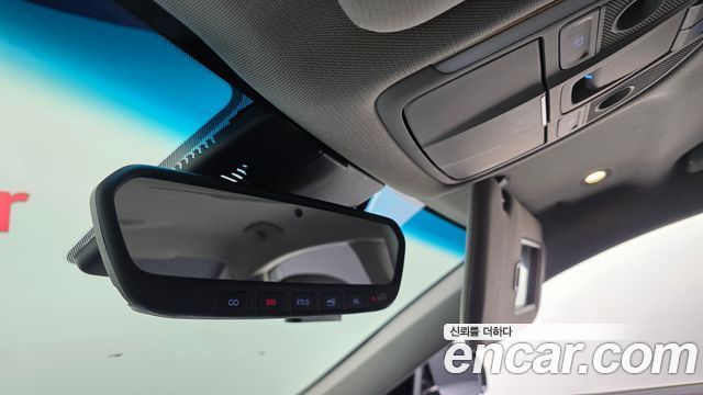 Genesis G80 2019 — photo 25
