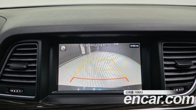 Genesis G80 2019 — photo 27