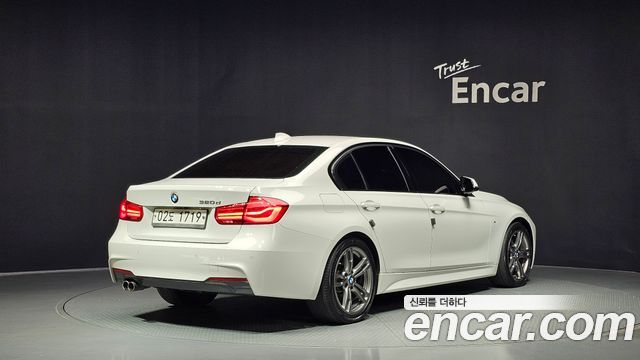 BMW 3-Series 2017 — photo 2