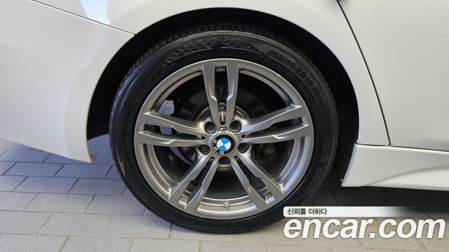 BMW 3-Series 2017 — photo 5