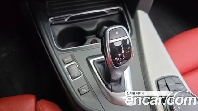 BMW 3-Series 2016 — photo 9