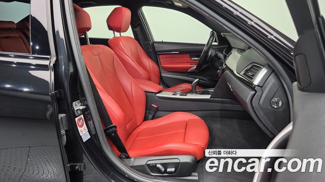 BMW 3-Series 2016 — photo 11