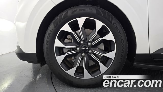 Kia Canival 2022 — photo 5