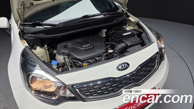 Kia pride 2014 — photo 6