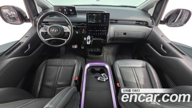 Hyundai Staria 2024 — photo 7