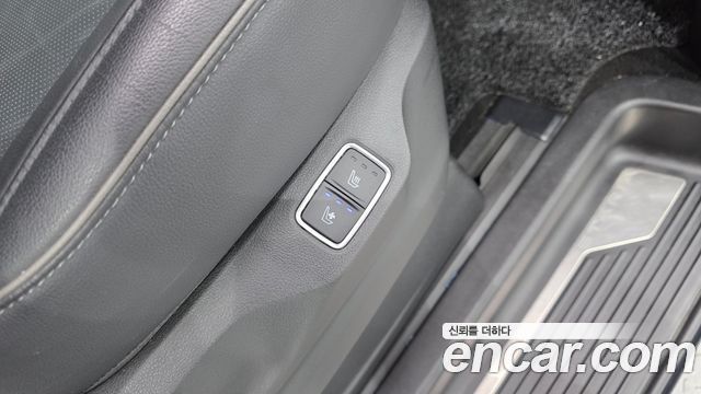 Hyundai Staria 2024 — photo 20