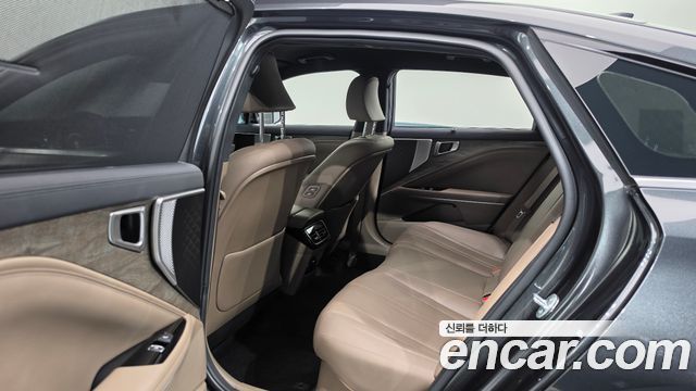 Kia K8 2024 — photo 17