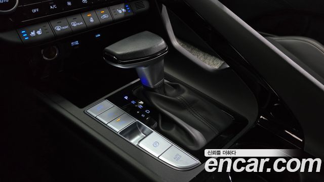 Hyundai AVANTE 2024 — photo 12