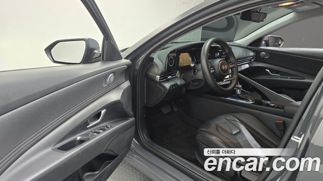 Hyundai AVANTE 2024 — photo 13