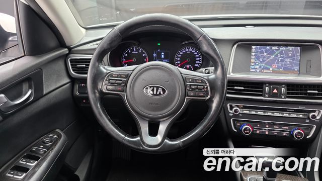Kia K5 2016 — photo 13
