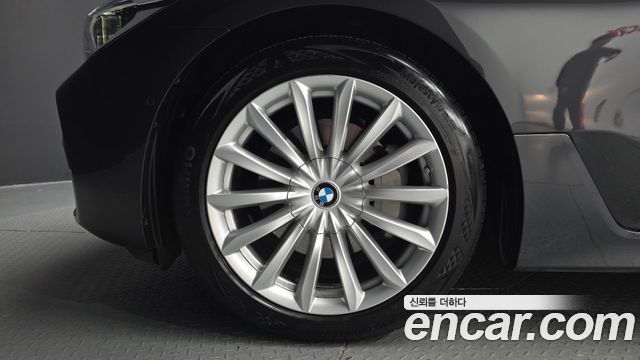 BMW Gran Turismo 2020 — photo 5