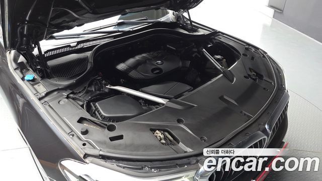 BMW Gran Turismo 2020 — photo 6