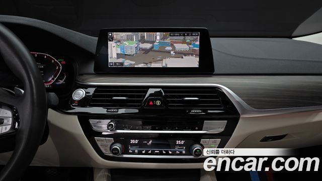 BMW Gran Turismo 2020 — photo 20