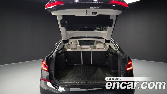 BMW Gran Turismo 2020 — photo 26