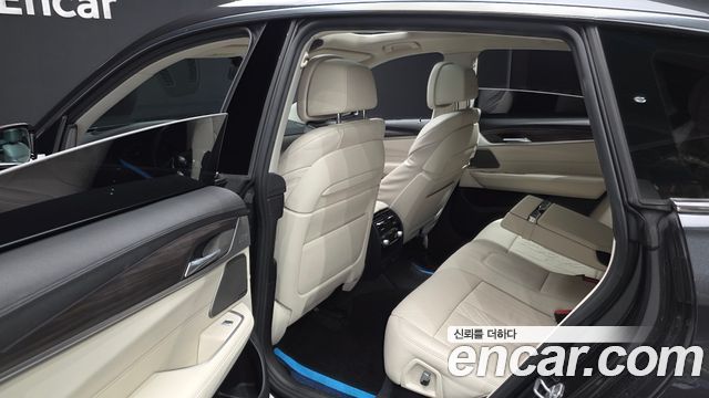 BMW Gran Turismo 2020 — photo 16