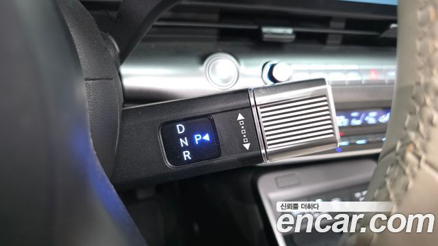 Hyundai Kona 2025 — photo 12