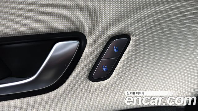 Hyundai Kona 2025 — photo 31