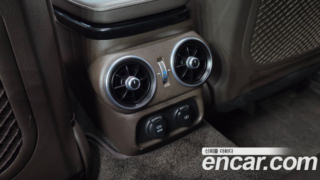 Kia Stinger 2018 — photo 27