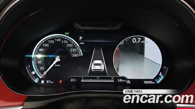 Genesis GV70 2021 — photo 11