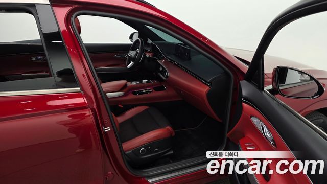 Genesis GV70 2021 — photo 17