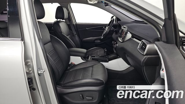 Kia Sorento 2015 — photo 17