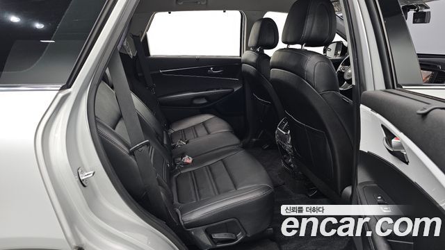 Kia Sorento 2015 — photo 18