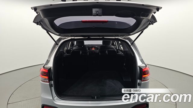 Kia Sorento 2015 — photo 31