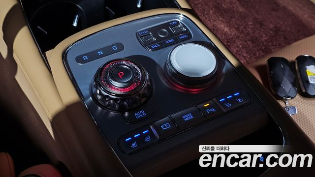Genesis G90 2023 — photo 12