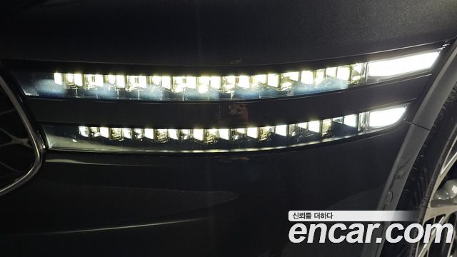 Genesis G90 2023 — photo 8