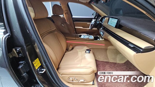 Genesis G90 2023 — photo 16
