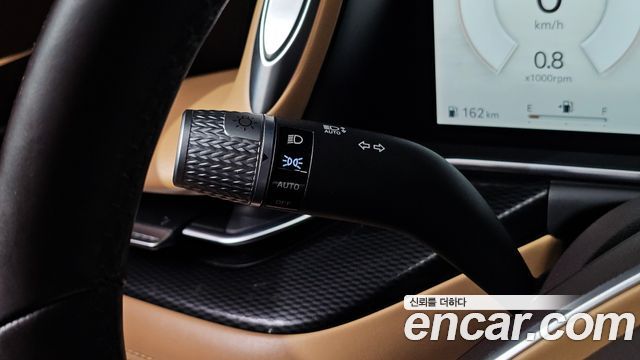 Genesis G90 2023 — photo 30