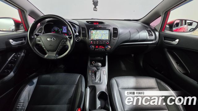 Kia K3 2013 — photo 7