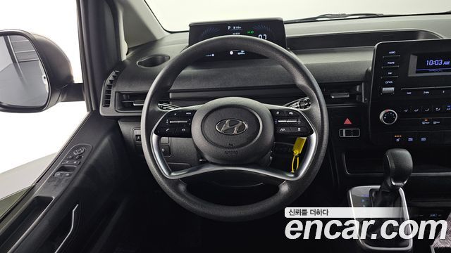 Hyundai Staria 2022 — photo 19