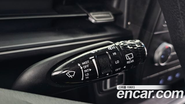 Hyundai Staria 2022 — photo 28