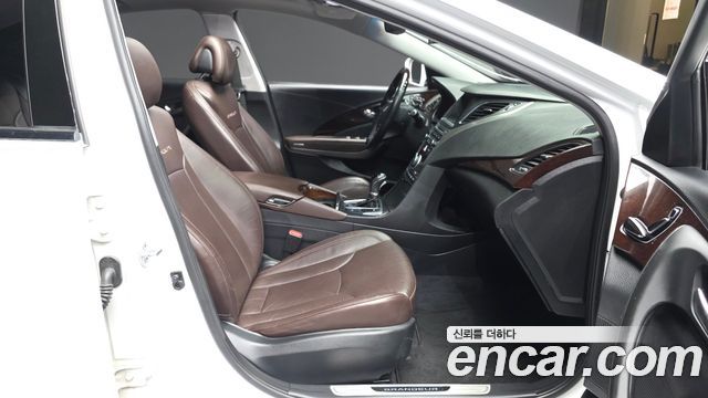 Hyundai Grandeur 2016 — photo 11