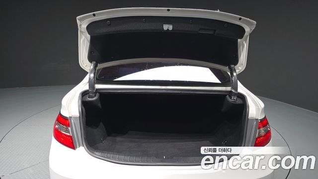 Hyundai Grandeur 2016 — photo 20